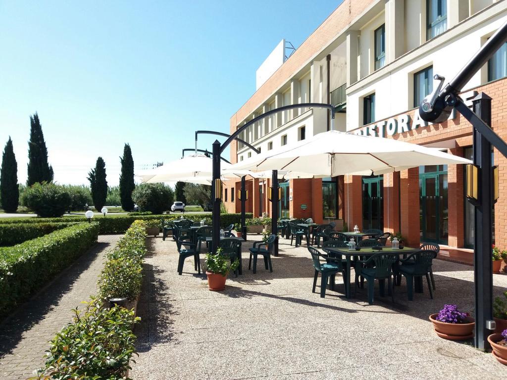 Meditur Hotel Pisa Migliarino Pisano Εξωτερικό φωτογραφία