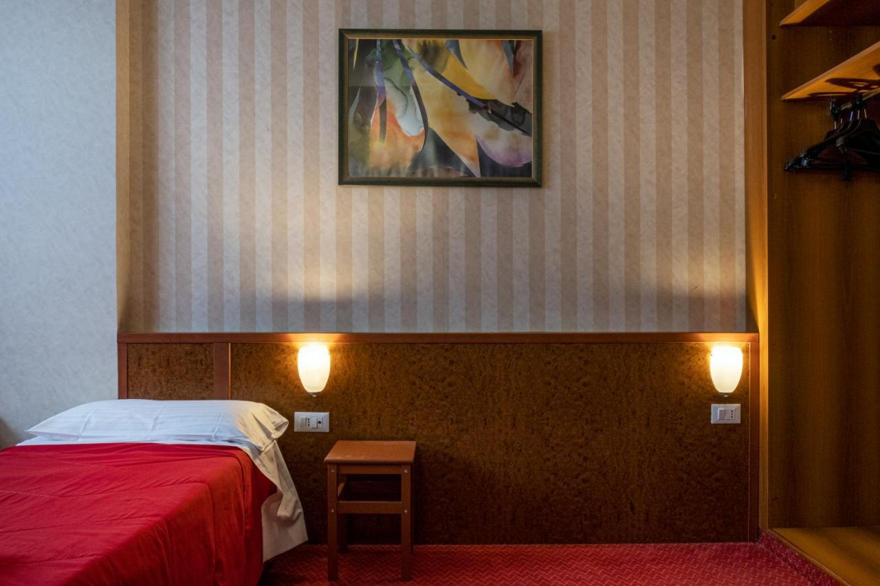 Meditur Hotel Pisa Migliarino Pisano Εξωτερικό φωτογραφία